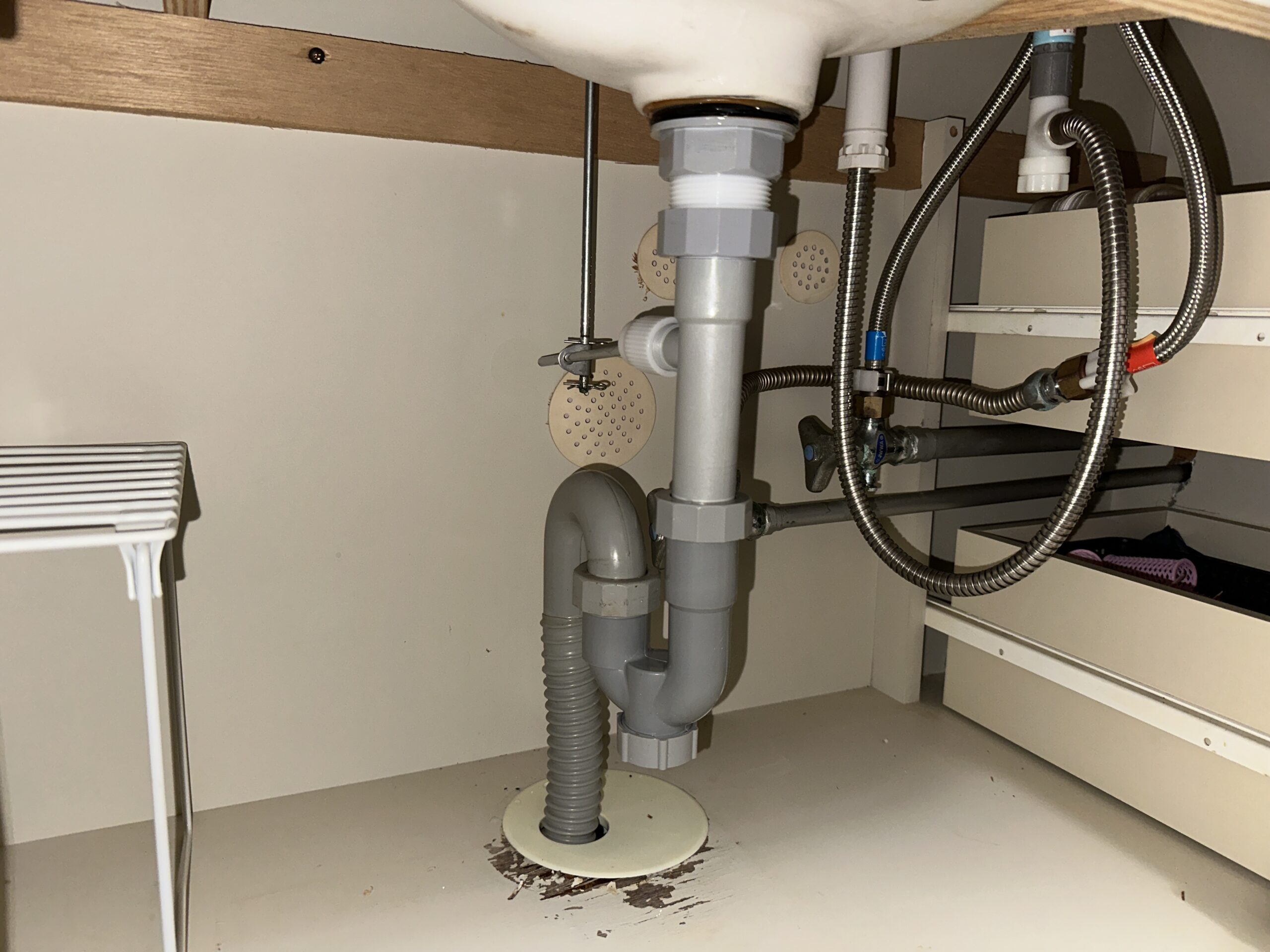 洗面所の排水管を交換しました✨