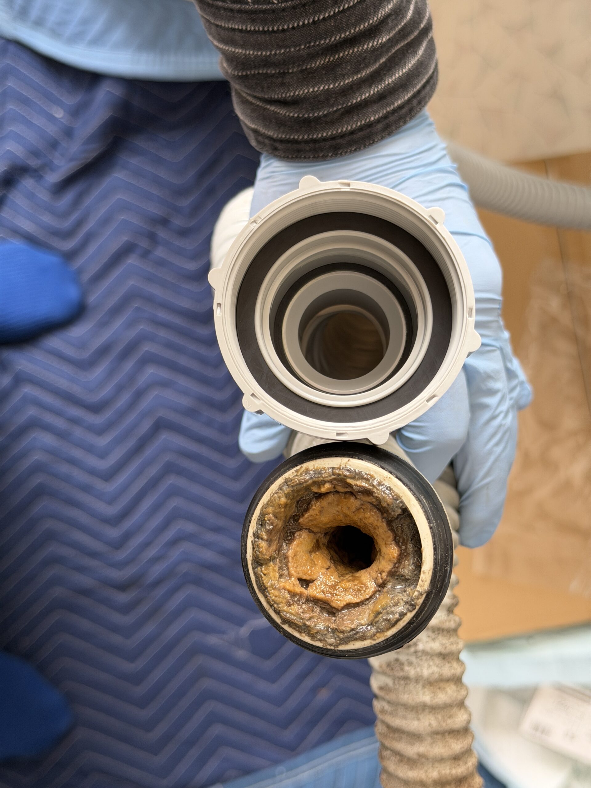 水栓交換のついでに、排水ホースも交換しました🚿