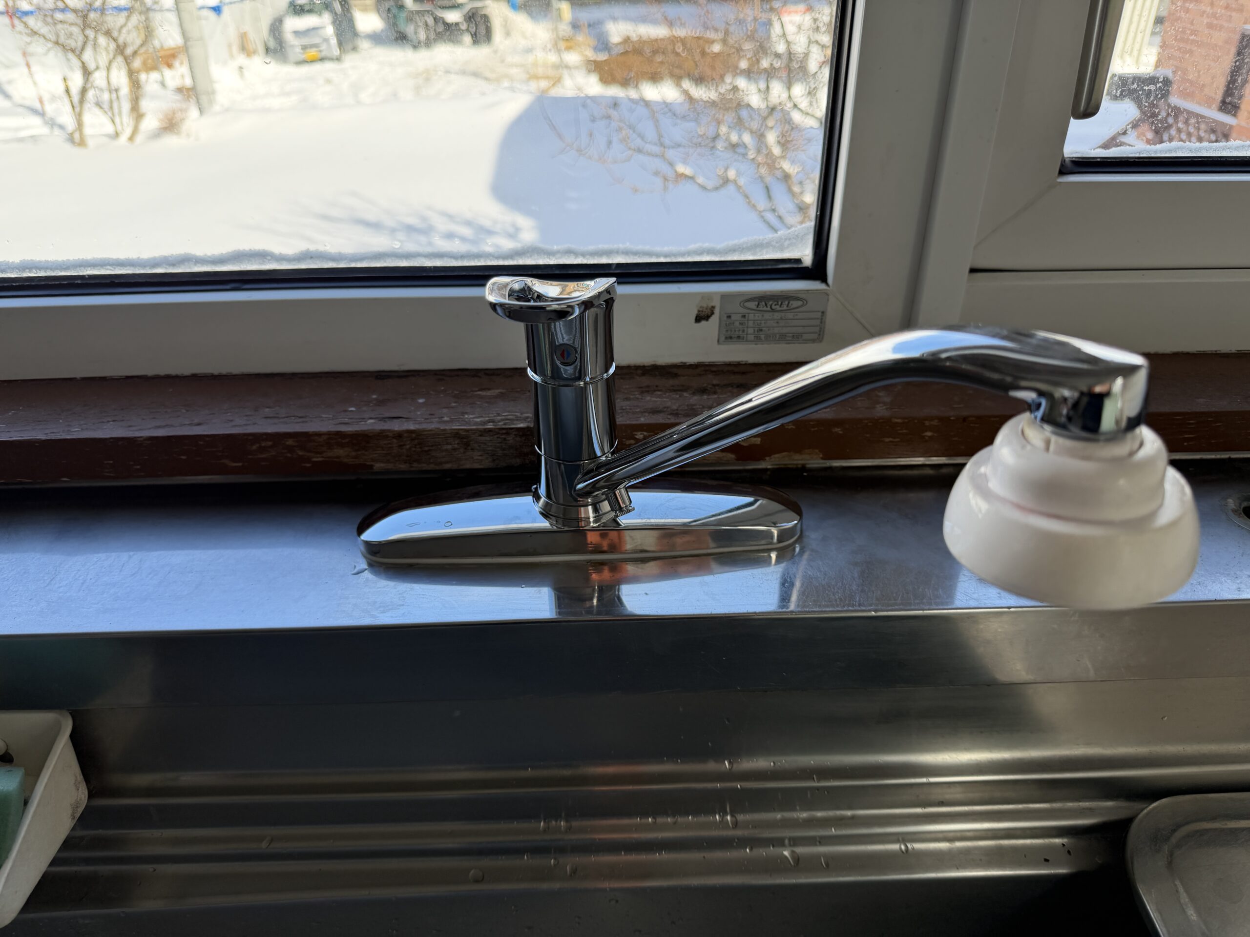 キッチン水栓の漏水修理を行いました🚰💦